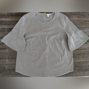 Black & White Pinstriped Women's Bell Half Sleeve Blouse | L